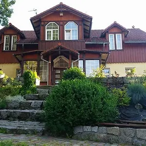 gosciniec-poezja.szklarskaporebahotels.net/